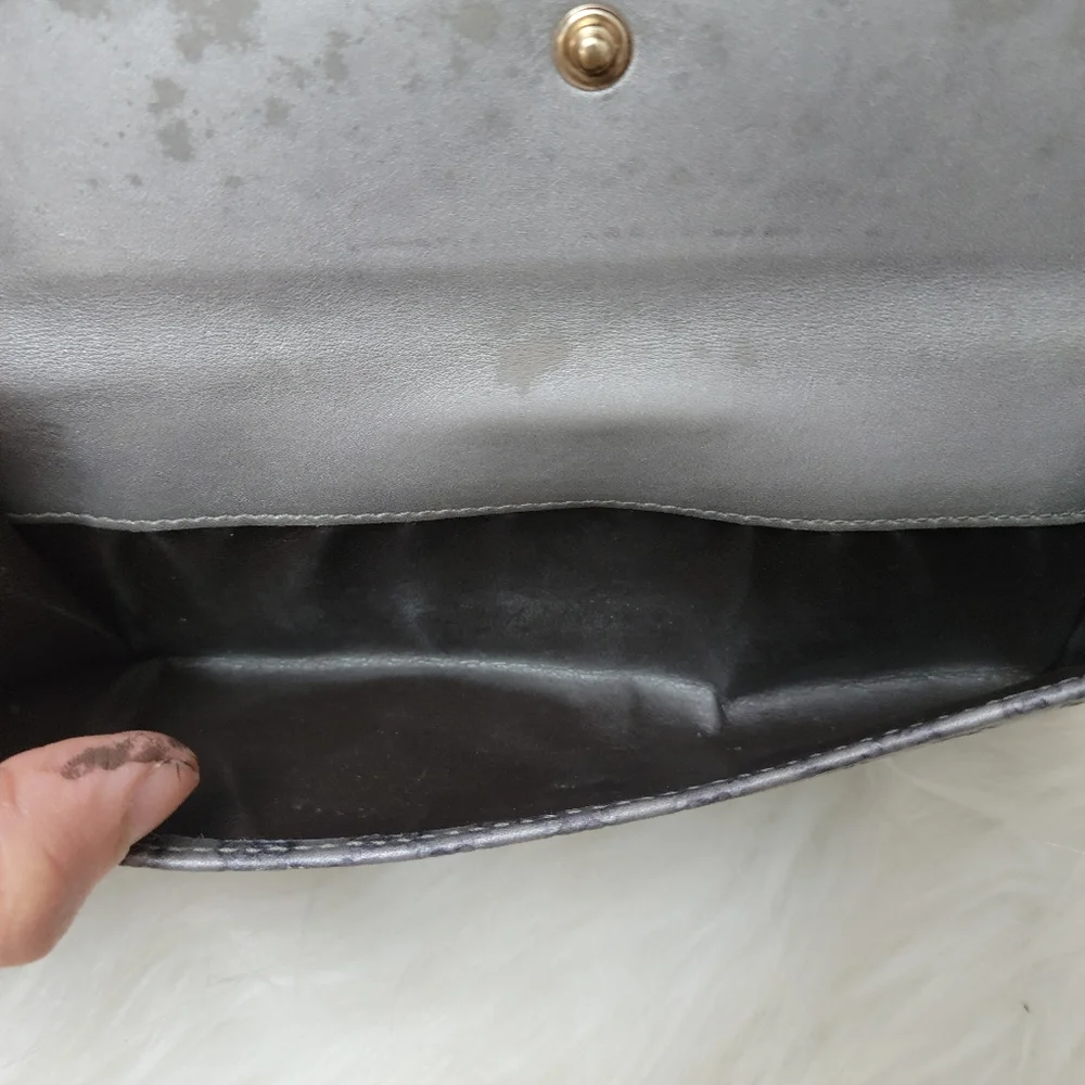 100% Authentic Gucci GG heart long wallet - Picture 9 of 16